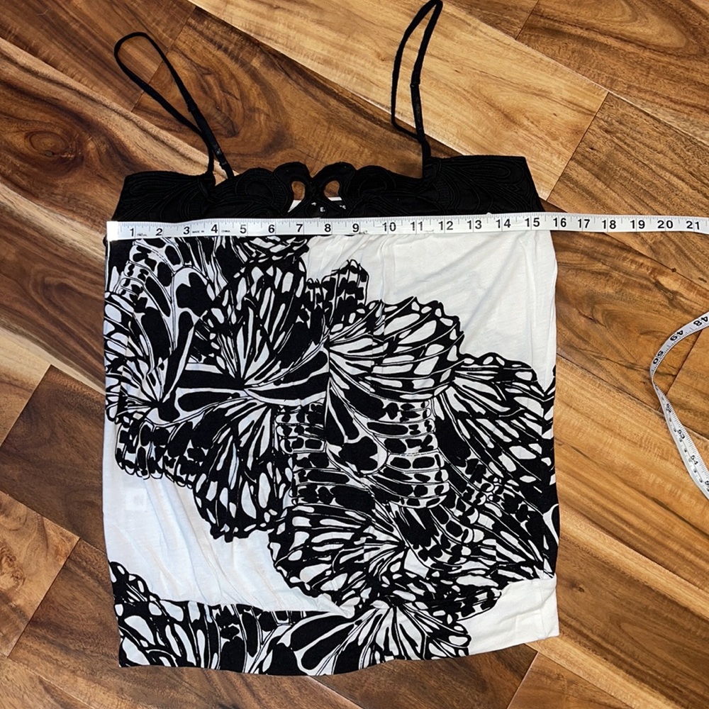 Express Tank Top - Picture 5 of 8